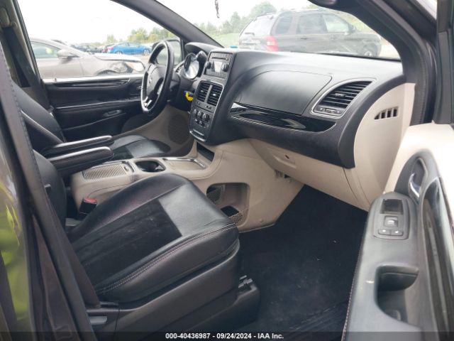2C4RDGCG5HR581235 Dodge Grand Caravan Sxt