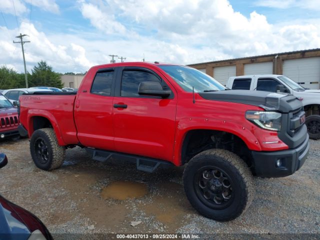 5TFUY5F17EX330272 Toyota Tundra Sr 5.7l V8