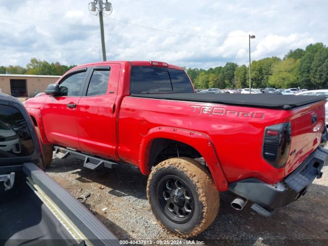 5TFUY5F17EX330272 Toyota Tundra Sr 5.7l V8