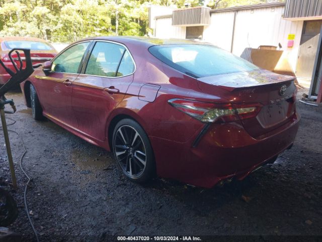4T1B61HK8JU577593 Toyota CAMRY XSE