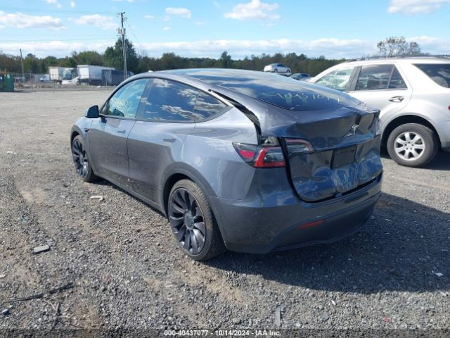 7SAYGDEF8NF467407 Tesla Model Y Performance Dual Motor All-wheel Drive