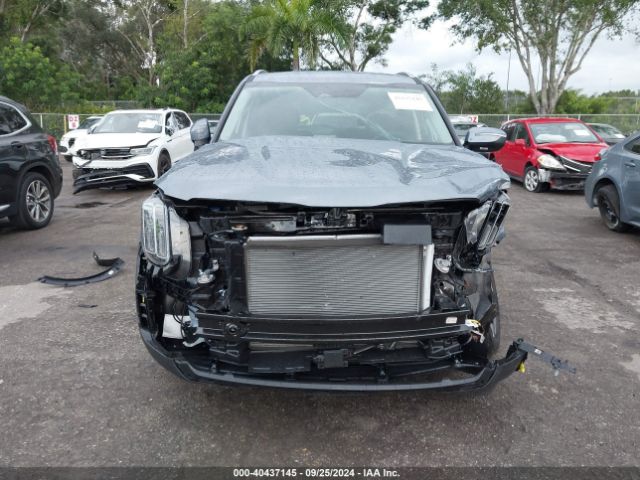 5XYP64GC8RG560358 KIA Telluride S