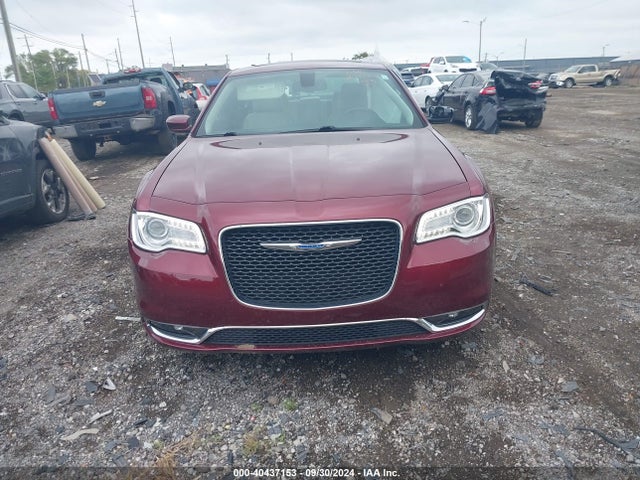 2C3CCARG4HH512396 Chrysler 300 Limited Awd
