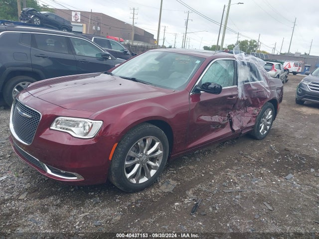 2C3CCARG4HH512396 Chrysler 300 Limited Awd