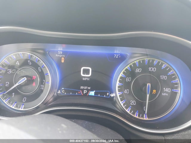 2C3CCARG4HH512396 Chrysler 300 Limited Awd