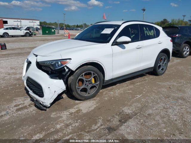 ZASFAKNN8J7B67584 Alfa Romeo Stelvio Ti Sport Awd