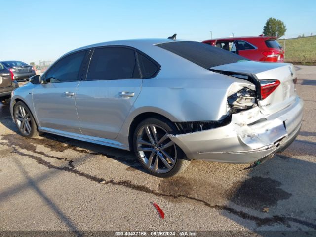 1VWAA7A30JC005991 Volkswagen Passat 2.0t R-line/2.0t S