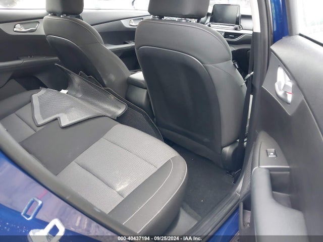 KIA Forte Lxs 2023 3KPF24AD7PE620228 Image 8