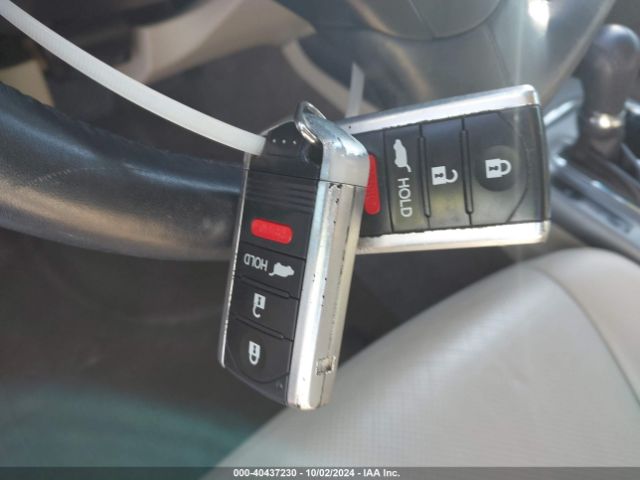 5J8TB3H50EL000550 Acura RDX