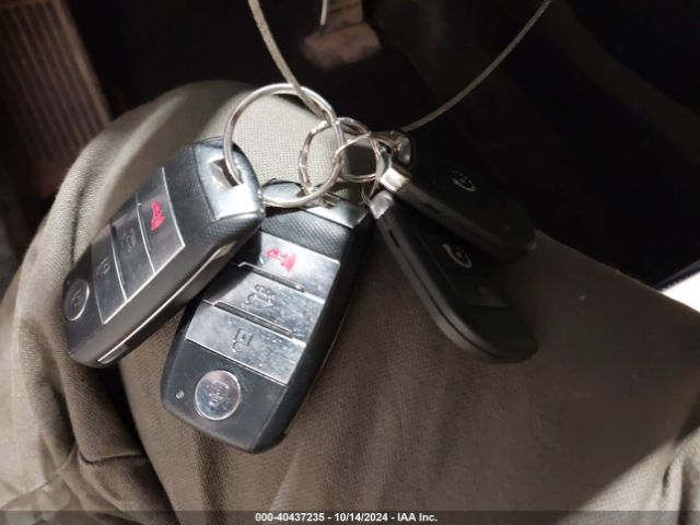 5XYPKDA54GG148750 KIA Sorento 3.3l Sxl