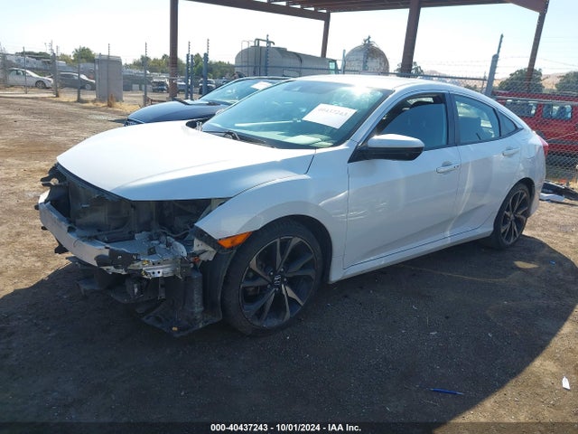 Honda Civic Sport 2020 2HGFC2F85LH517550 Image 2