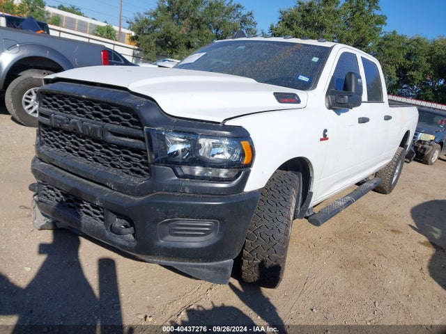 RAM 2500 Tradesman  4x2 8' Box 2023 3C6UR4HL1PG630958 Image 2