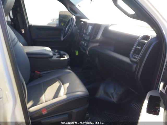 RAM 2500 Tradesman  4x2 8' Box 2023 3C6UR4HL1PG630958 Image 5