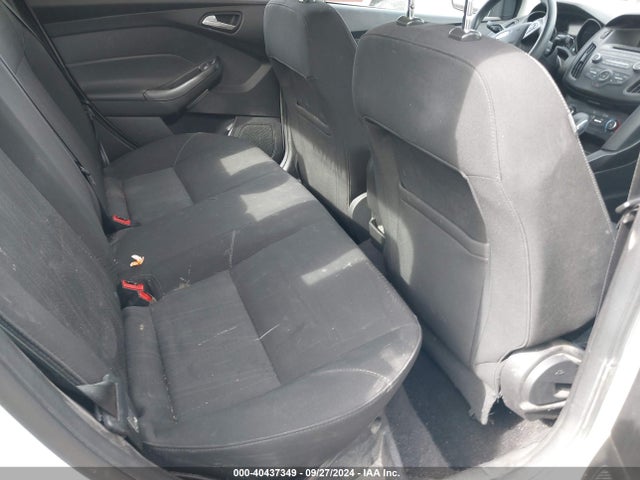 Ford FOCUS SE 2017 1FADP3F29HL315239 Image 8