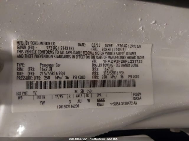 1FADP3F26FL231733 Ford FOCUS SE