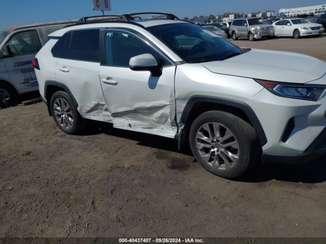 2T3C1RFV7MW130442 Toyota Rav4 Xle Premium