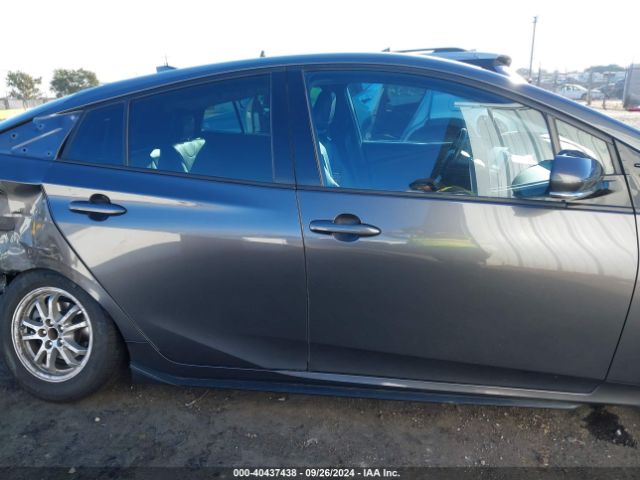 JTDKARFPXH3001276 Toyota Prius Prime Premium