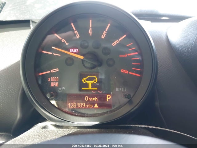 2015 MINI COUNTRYMAN WMWZC5C56FWP46216 Photo 6