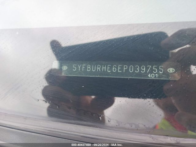 5YFBURHE6EP039755 Toyota Corolla Le Premium