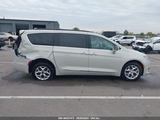 2C4RC1BG5HR571595 Chrysler Pacifica Touring-l