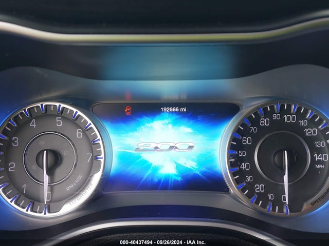 Chrysler 200 C 2015 1C3CCCCB3FN559500 Image 7