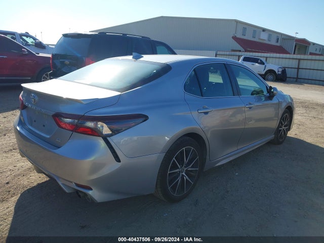 Toyota CAMRY SE 2022 4T1G11AK8NU712396 Image 4