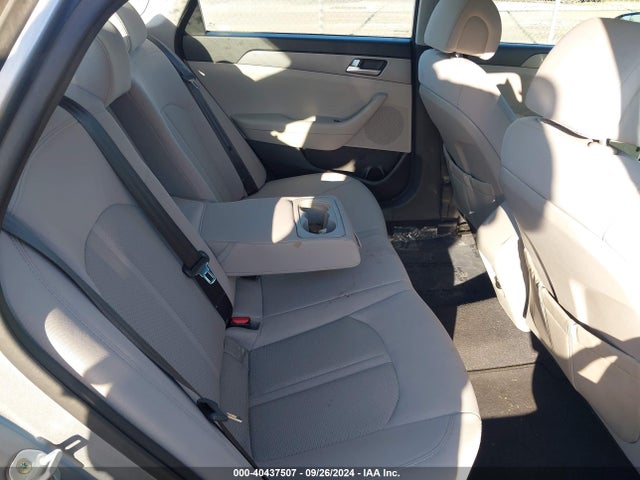 2015 Hyundai Sonata Se მანქანა იყიდება აუქციონზე, vin: 5NPE24AF4FH009225, აუქციონის ნომერი: 40437507