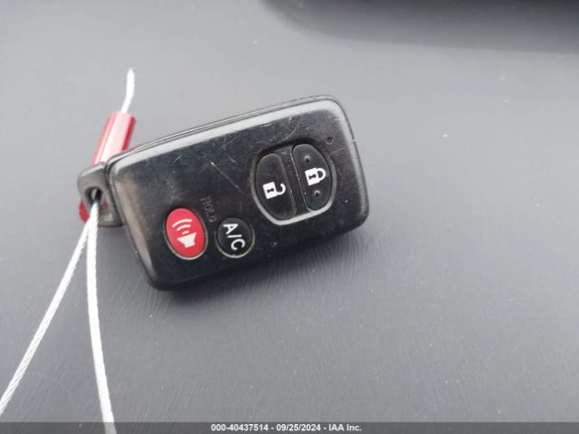 JTDKN3DP8E3051299 Toyota Prius Plug-in Advanced