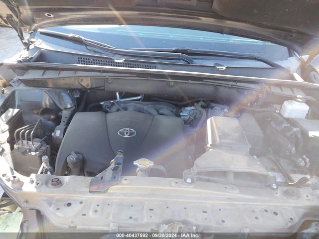 Toyota Highlander Xle 2017 5TDJZRFHXHS431689 Image 10