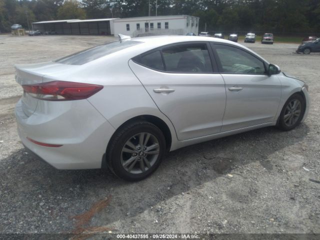 5NPD84LF6HH192976 Hyundai ELANTRA SE