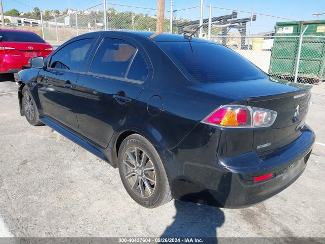 2017 MITSUBISHI LANCER JA32U2FU5HU009377 Photo 2