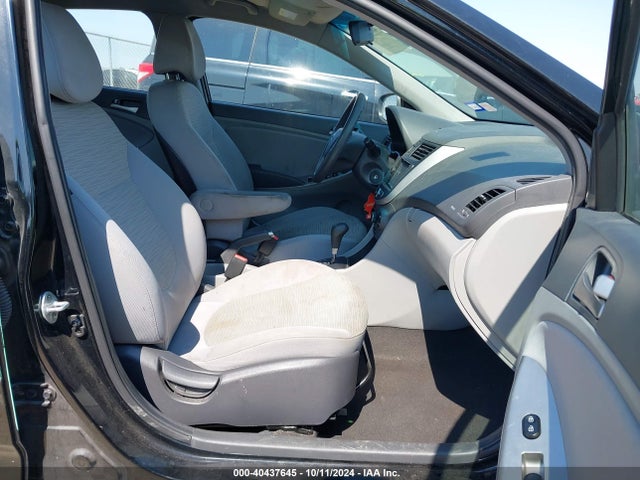 Hyundai ACCENT SE 2017 KMHCT5AEXHU366155 Image 5