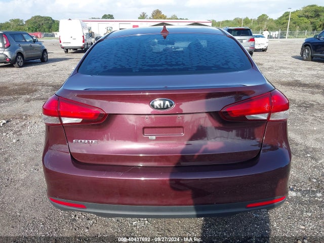 KIA FORTE LX 2018 3KPFK4A73JE219146 Image 16
