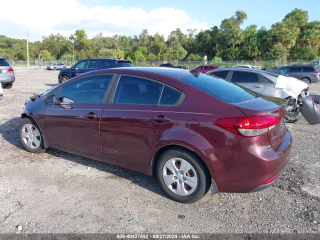 KIA FORTE LX 2018 3KPFK4A73JE219146 Image 3