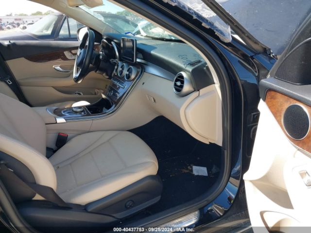 55SWF4JB0HU189826 Mercedes-Benz C 300
