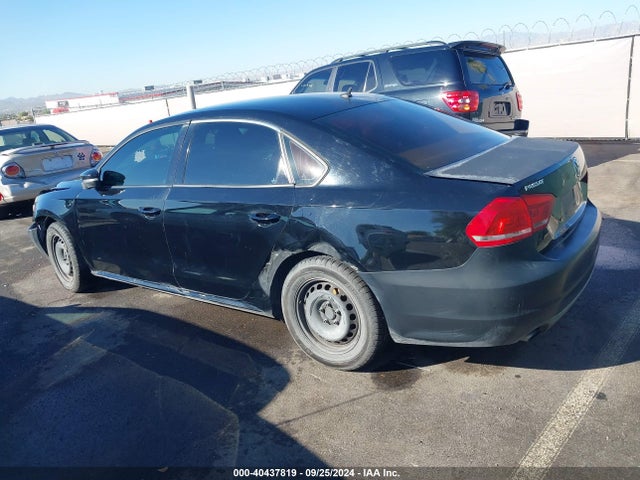 1VWAT7A30EC092730 Volkswagen Passat 1.8t S