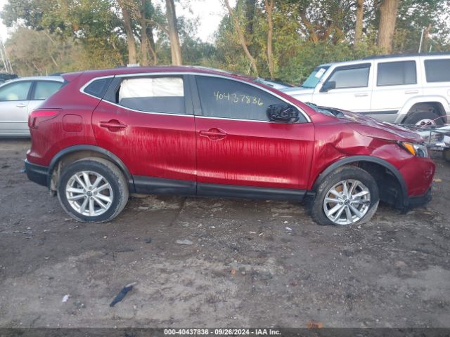 JN1BJ1CR3KW337917 Nissan Rogue Sport S