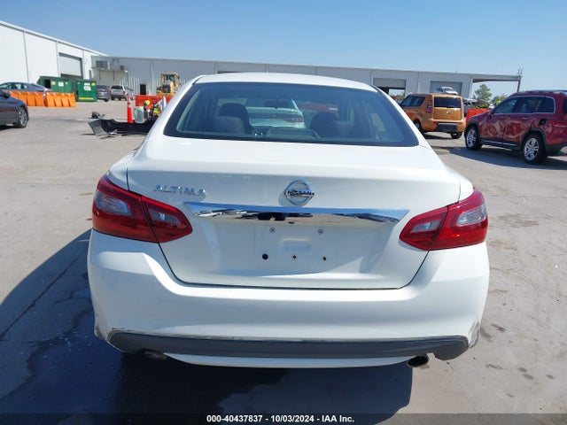 Nissan Altima 2.5 S 2018 1N4AL3AP9JC224186 Image 16