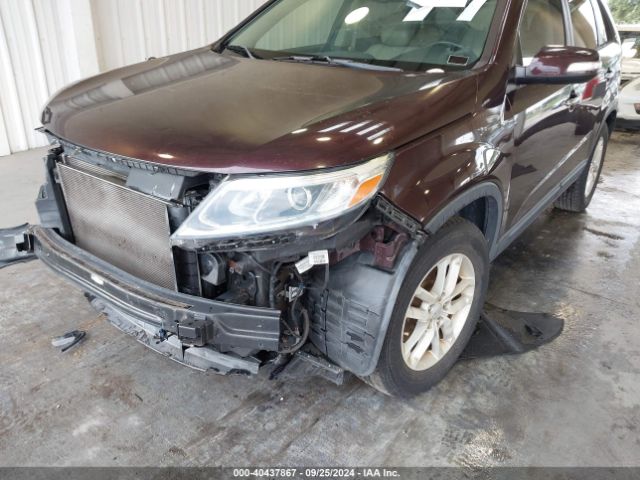 5XYKT3A69FG580601 KIA SORENTO LX