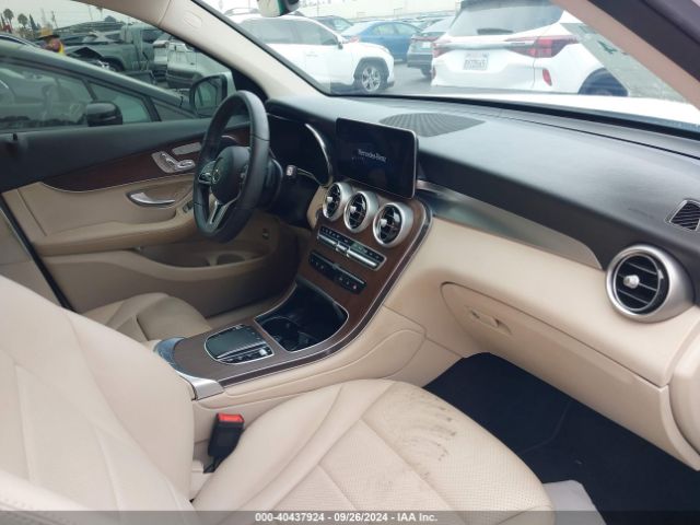 W1N0G8DB7NG069863 Mercedes-Benz Glc 300 Suv
