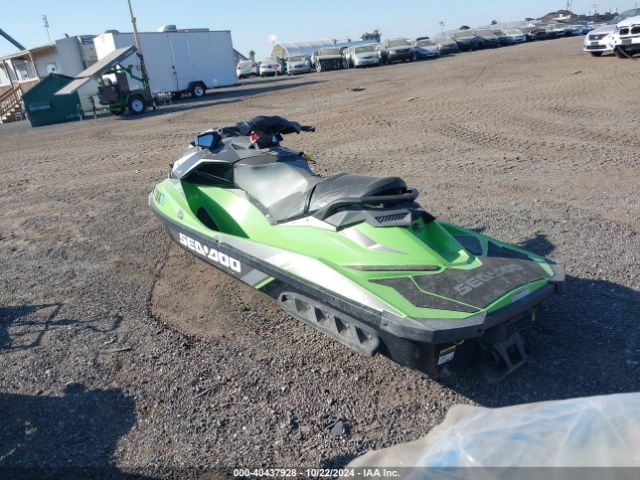 2017 SEADOO SEADOO YDV41334B717 Photo 2