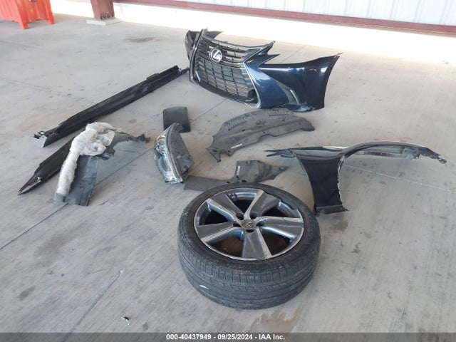 JTHBA1BL5GA001294 Lexus GS 200T