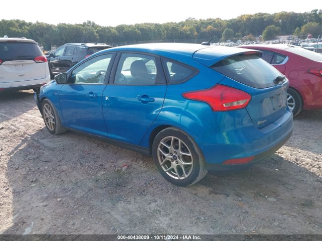1FADP3K24FL302952 Ford FOCUS SE