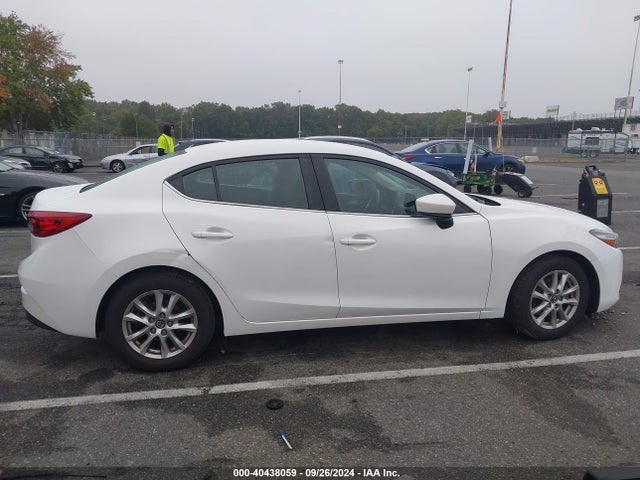 Mazda Mazda3 Sport 2018 3MZBN1U72JM217651 Image 13