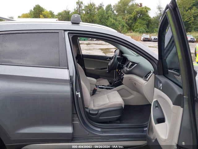 Hyundai TUCSON SEL 2018 KM8J3CA43JU692078 Image 5