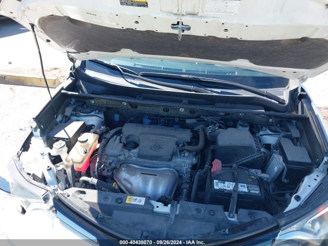 Toyota RAV4 LE 2017 JTMZFREV1HJ141888 Image 10