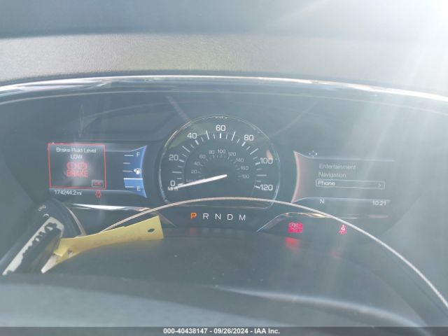 5LMJJ2JT0GEL08412 Lincoln Navigator Select