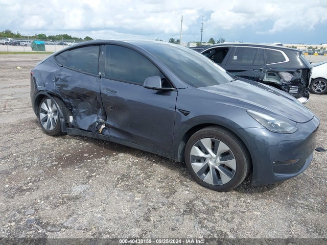 2023 TESLA MODEL Y 7SAYGAEE3PF888895 Photo 5