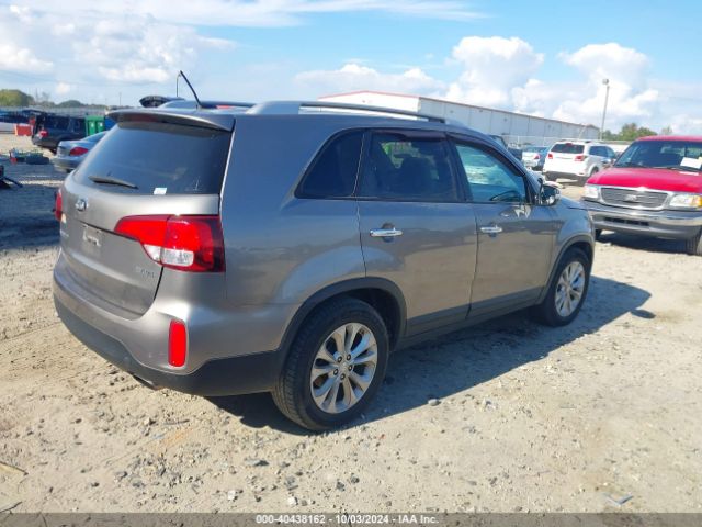 5XYKU4A77FG644050 KIA Sorento Ex V6
