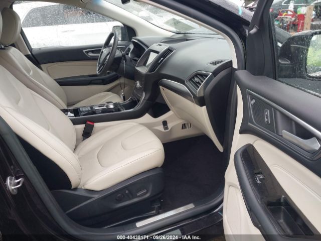 2FMPK3K94LBA22877 Ford Edge Titanium